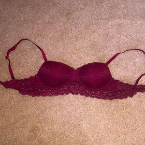32A, Xhilaration bra
